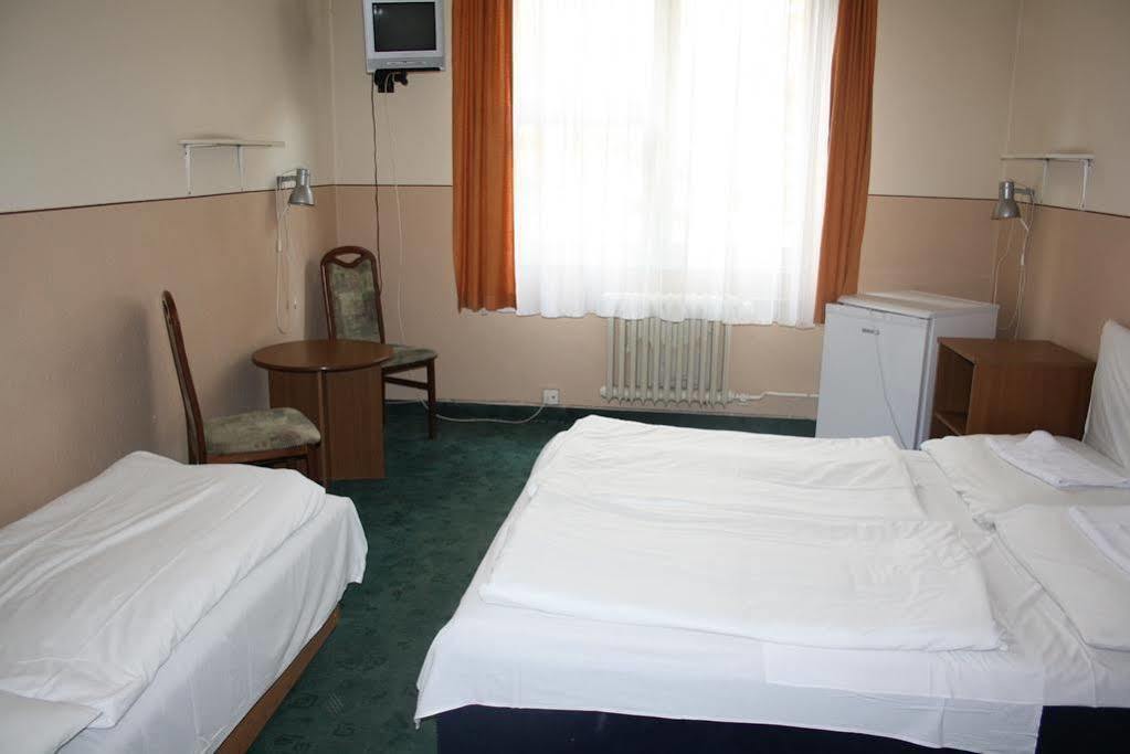 Hostel Flandria Budapest Esterno foto